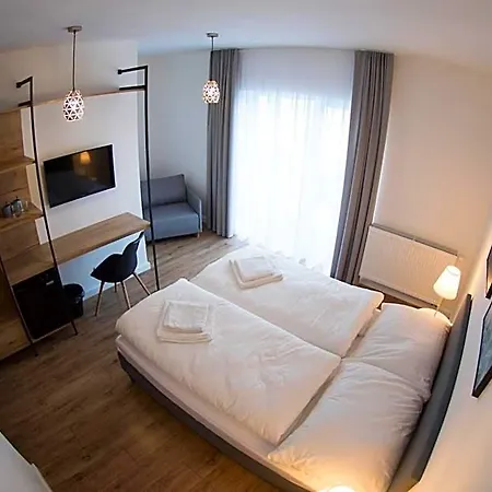 Stara Posta Frühstückspension 3*
